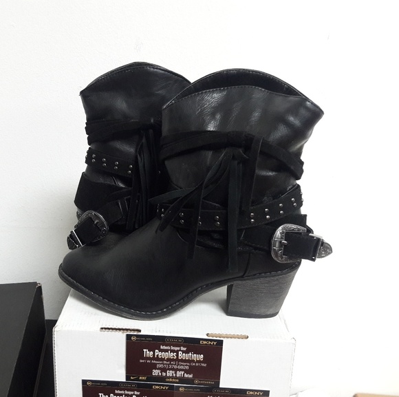 Fahrenheit Shoes - Fahrenheit